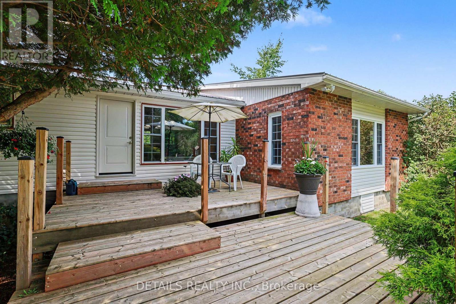 225 SCOTCH LINE ROAD W - Image 22