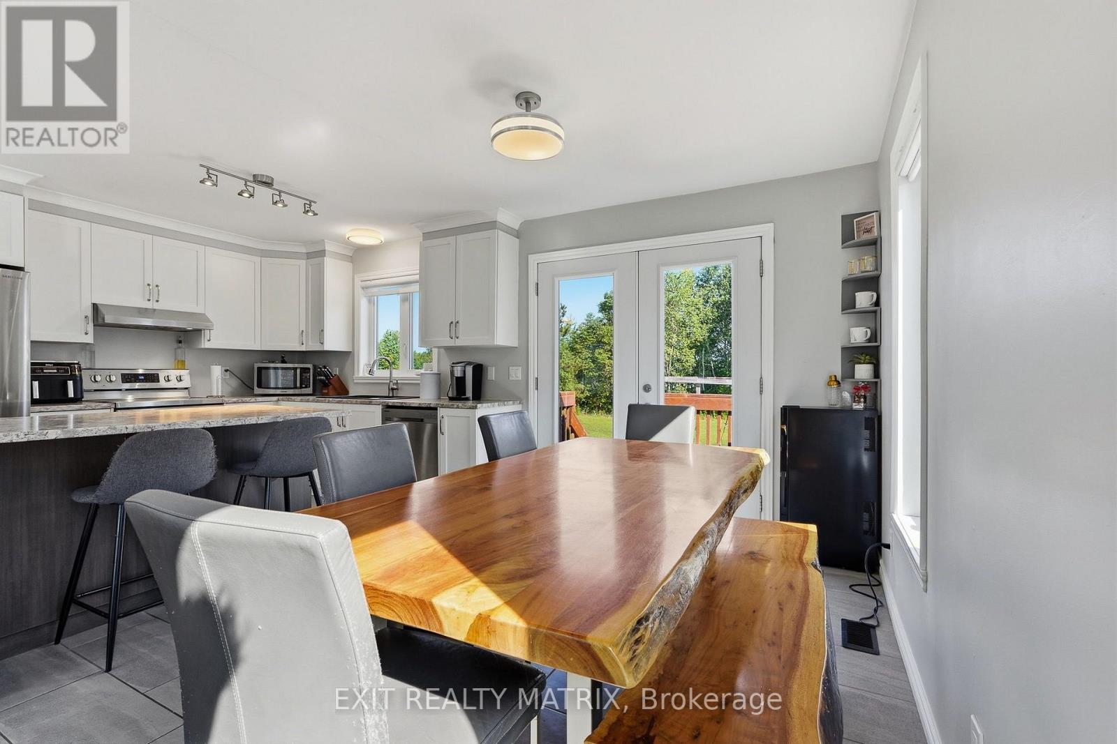 2355 CONCESSION 7 ROAD - Image 13
