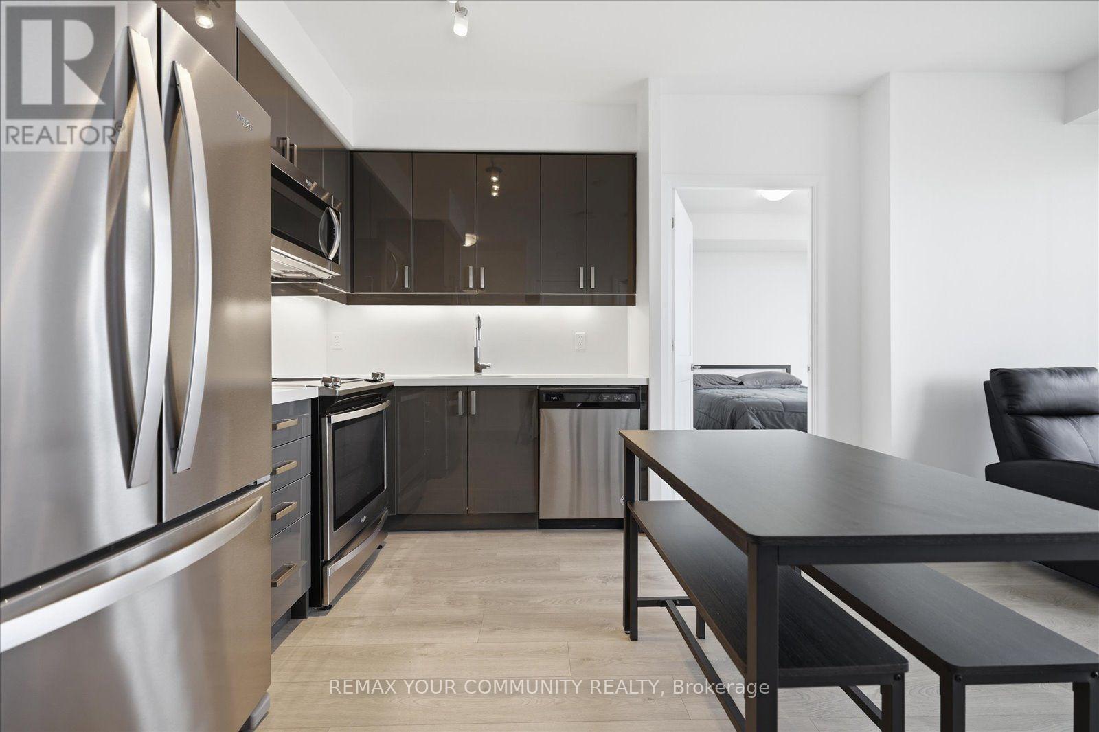 #2214 7895 JANE STREET - 15