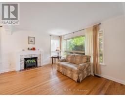 261 Carol Avenue, Newmarket, ON L3Y4T2 Photo 13