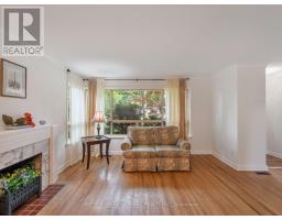 261 Carol Avenue, Newmarket, ON L3Y4T2 Photo 14