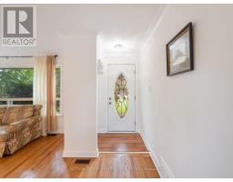 261 Carol Avenue, Newmarket, ON L3Y4T2 Photo 15