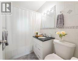 261 Carol Avenue, Newmarket, ON L3Y4T2 Photo 23