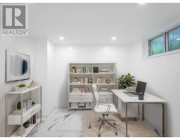 261 Carol Avenue, Newmarket, ON L3Y4T2 Photo 31