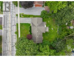 261 Carol Avenue, Newmarket, ON L3Y4T2 Photo 44