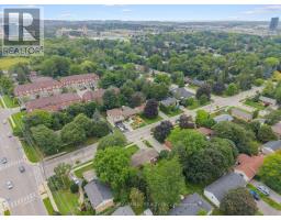 261 Carol Avenue, Newmarket, ON L3Y4T2 Photo 47