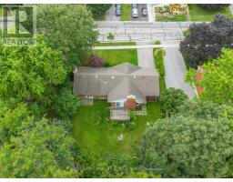 261 Carol Avenue, Newmarket, ON L3Y4T2 Photo 49