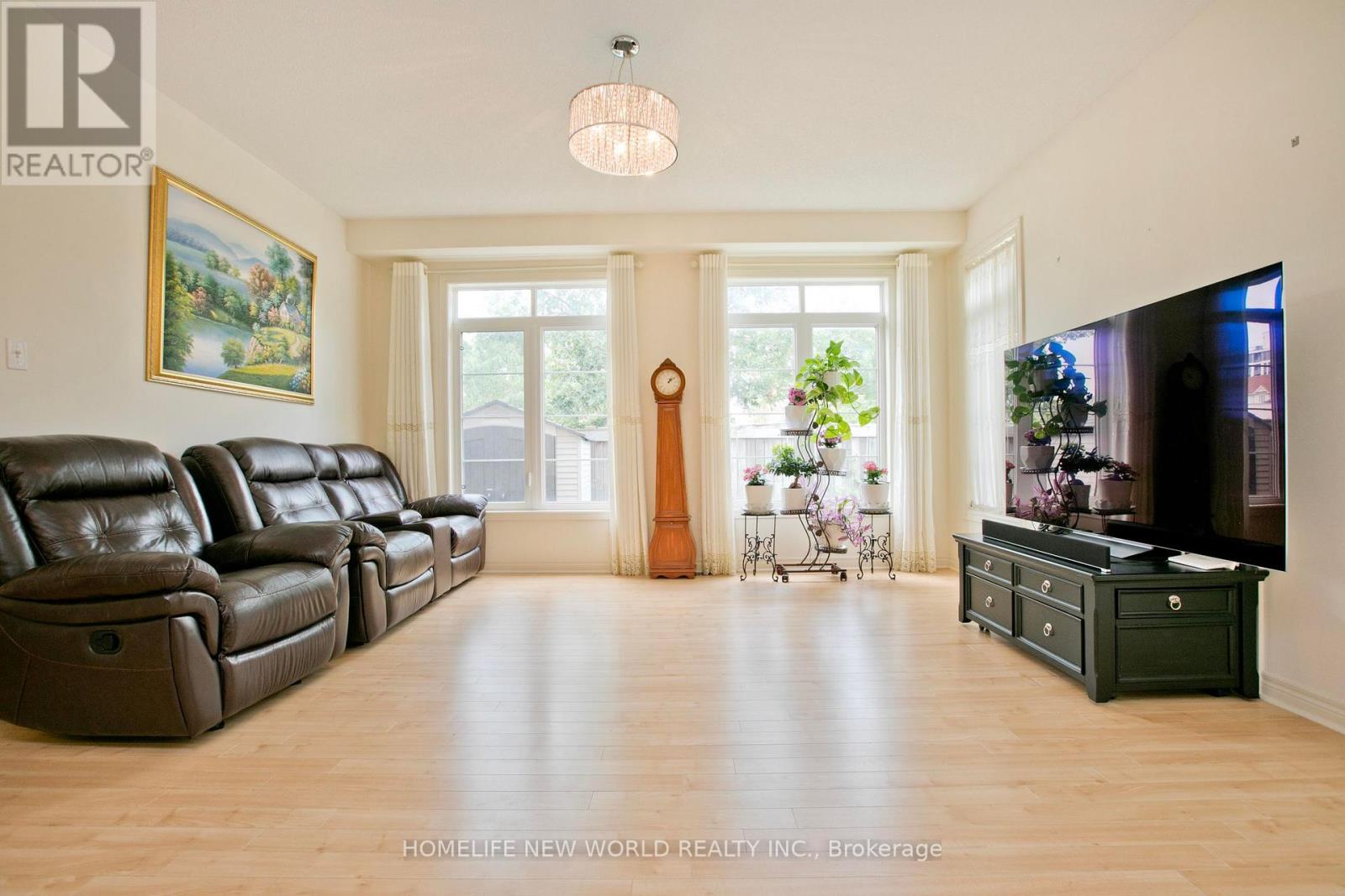 153 ALEXANDER LAWRIE AVENUE - 6