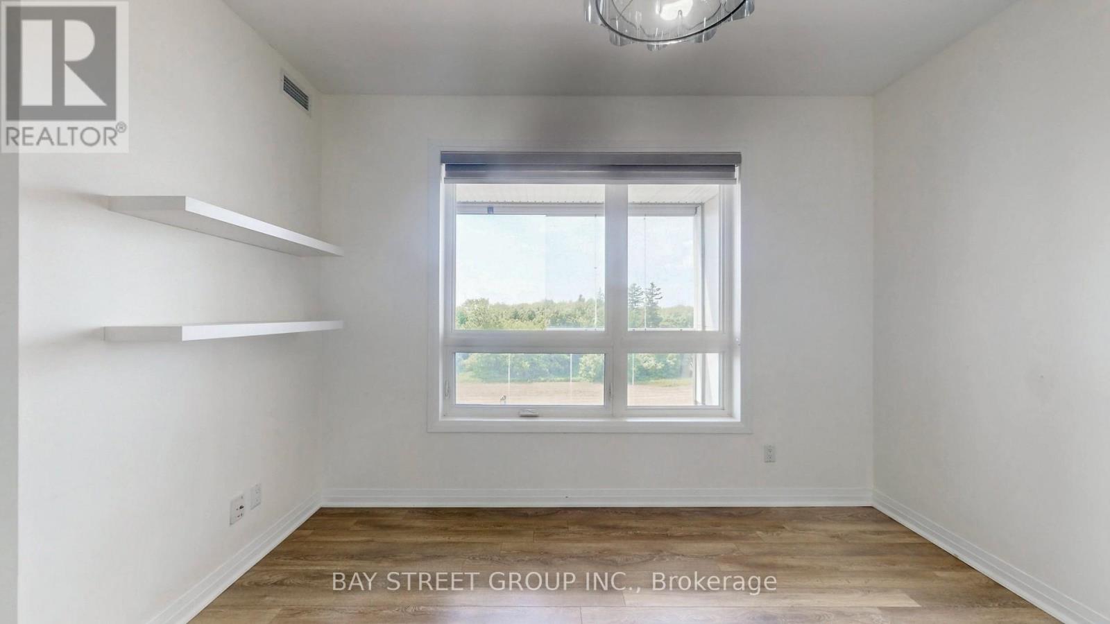 #512 2 ADAM SELLERS STREET - 14