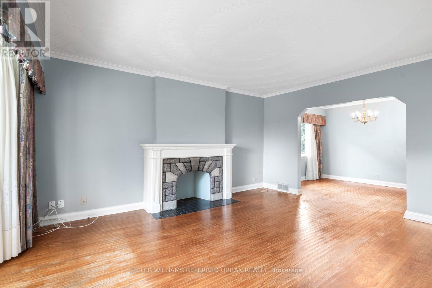114 GRACEFIELD AVENUE - 6