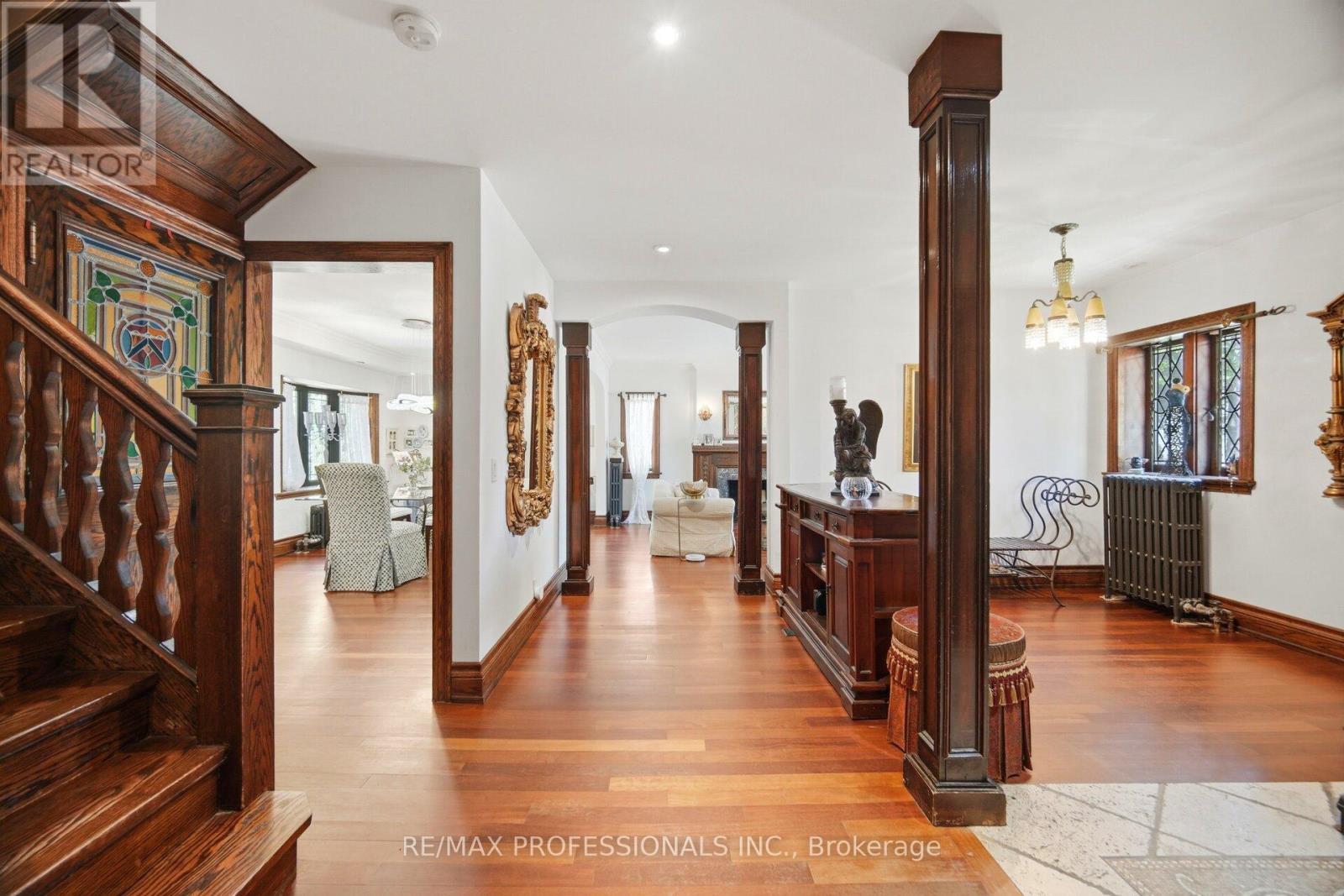 1114 KIPLING AVENUE - 5
