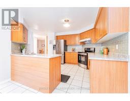 37 Charleswood Circle, Brampton, ON L7A1Z1 Photo 11