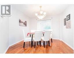 37 Charleswood Circle, Brampton, ON L7A1Z1 Photo 6