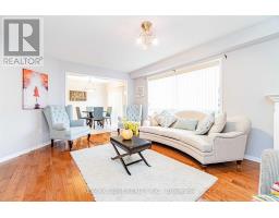 37 Charleswood Circle, Brampton, ON L7A1Z1 Photo 7