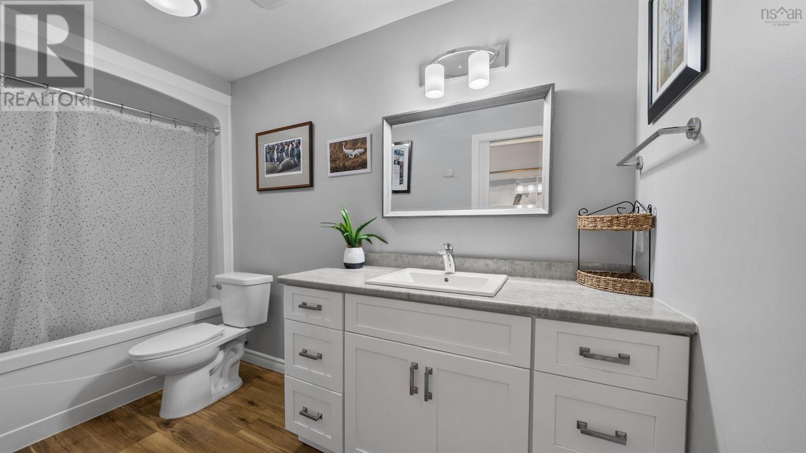 Property 36 of 45 of 8 Covey Drive