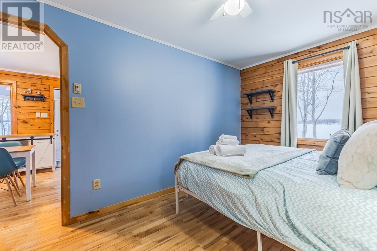 1120 Sandpoint Road - 17