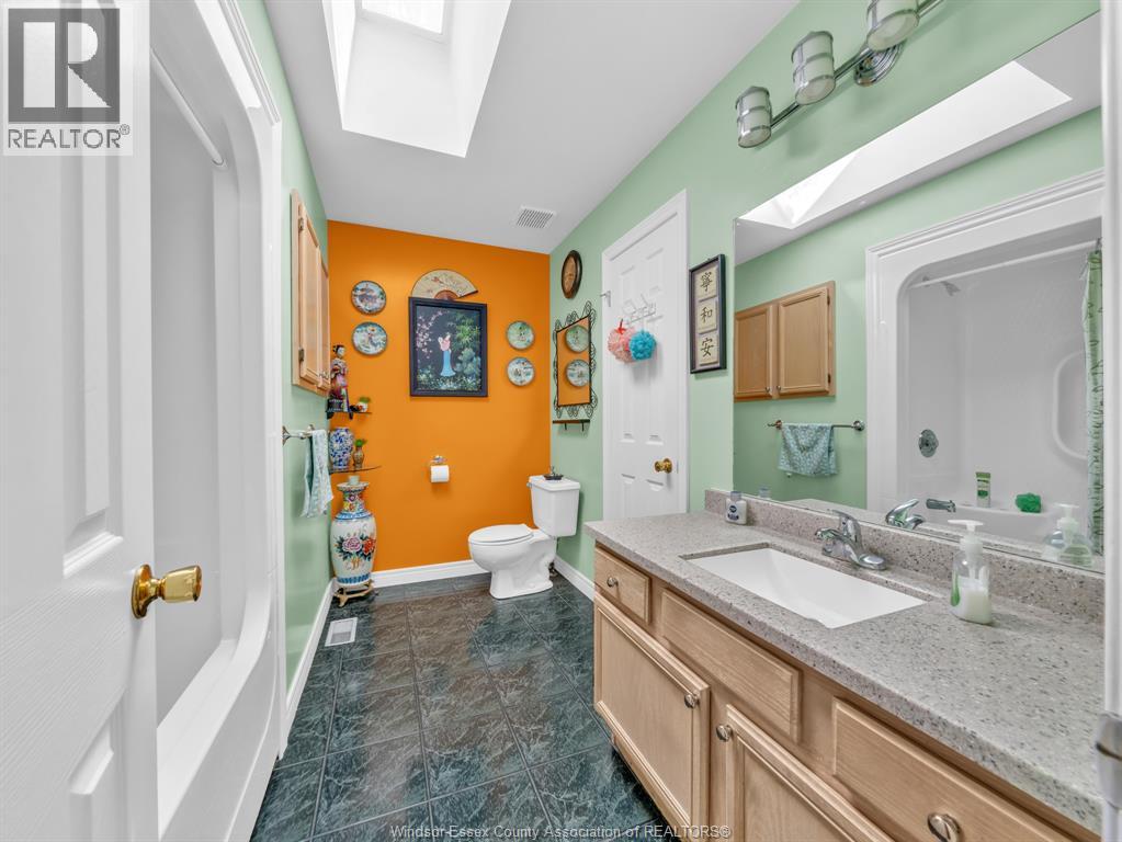 845 SUPERIOR STREET - 15