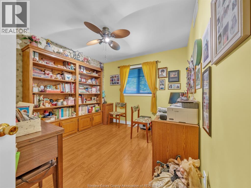 845 SUPERIOR STREET - 20