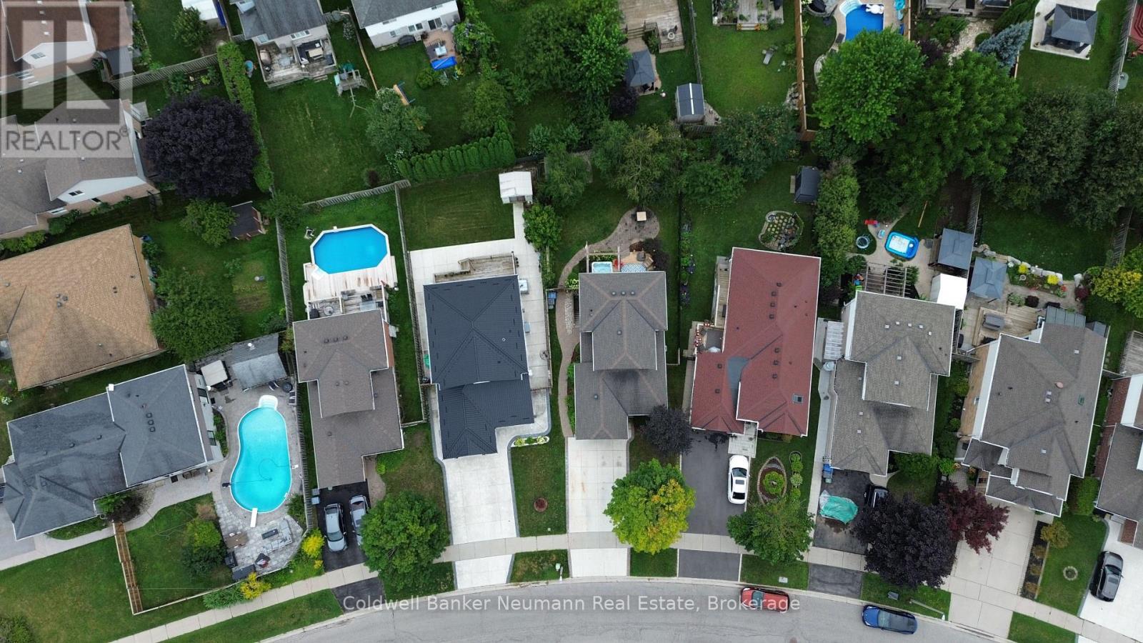 81 CANDLEWOOD DRIVE - 44