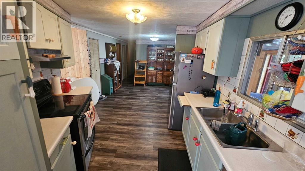 08 RAILWAY Avenue - 10