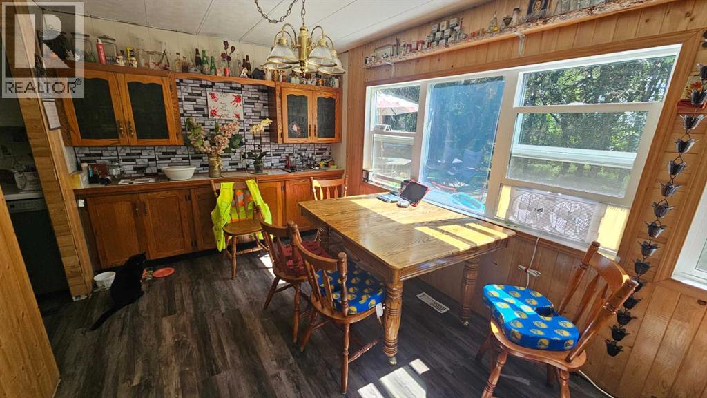 08 RAILWAY Avenue - 12