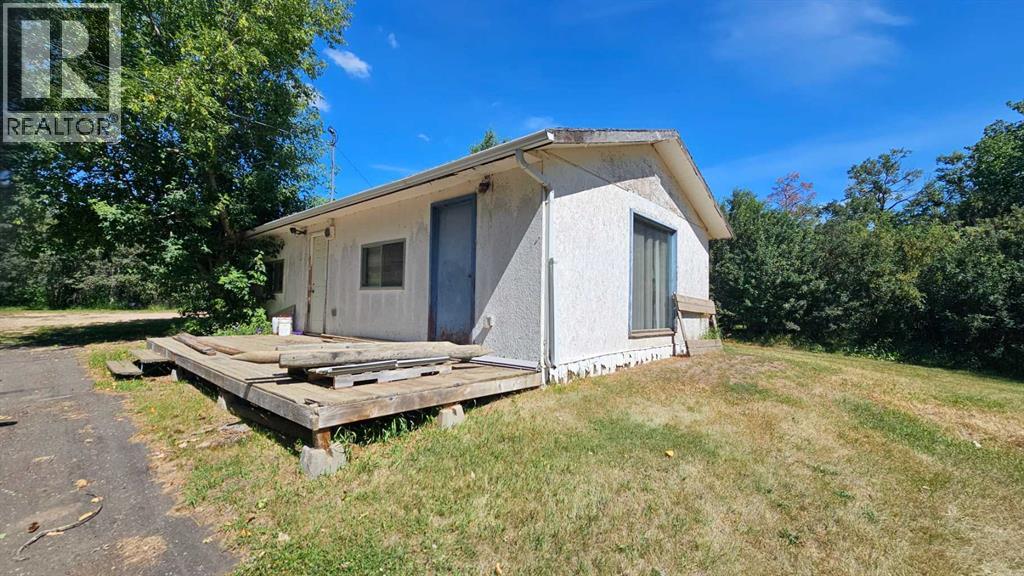 08 RAILWAY Avenue - Image 35