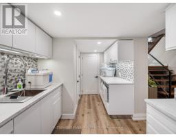 8 Foxdale Court, Toronto, ON M2K2P2 Photo 38