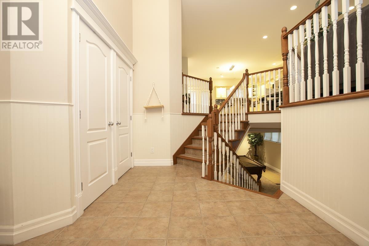 4 Parkdale DR - 13