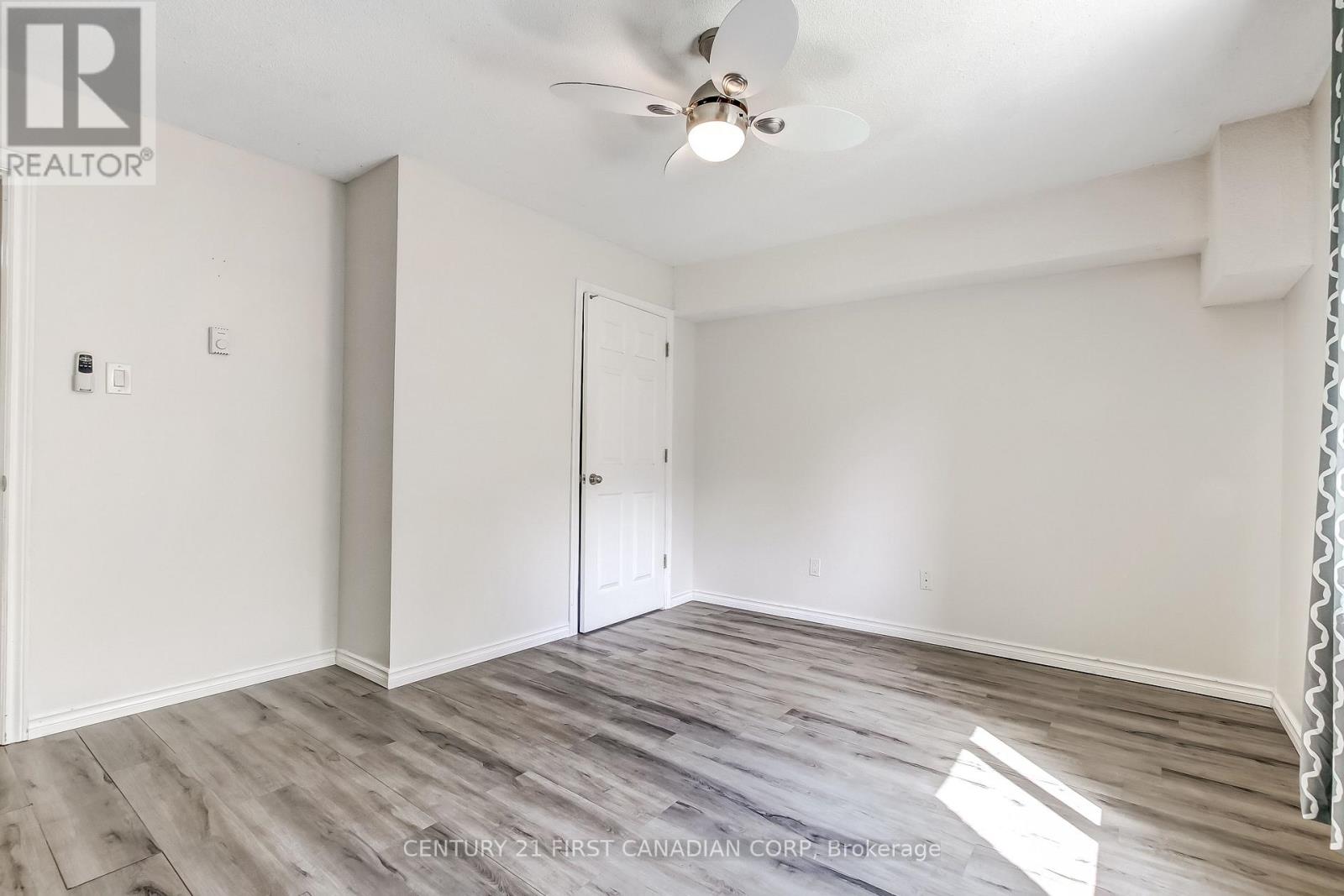 #6 140 CONWAY DRIVE - Image 6