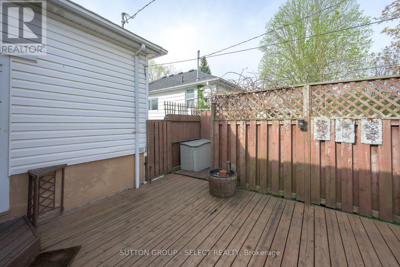 1316 LANGMUIR AVENUE - Image 29