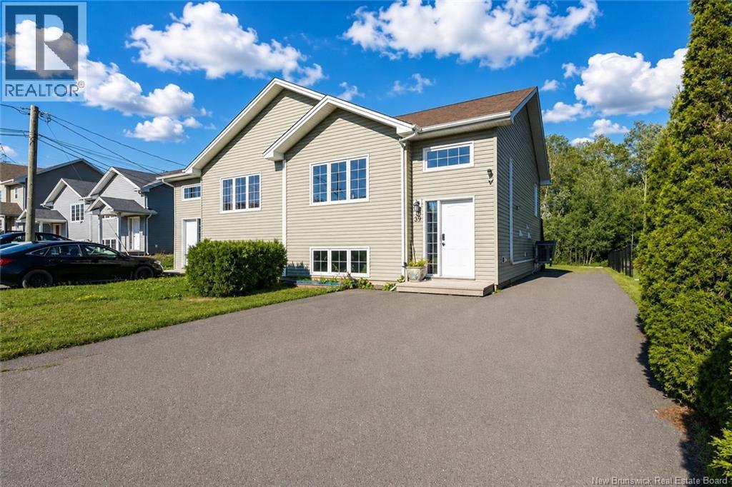 39 Whisperwood Drive