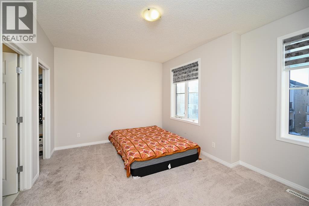 64 Cityside Common NE - 12