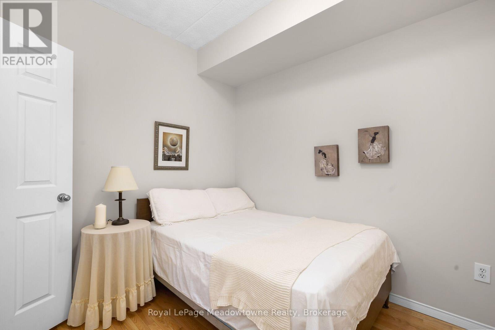#210 2075 AMHERST HEIGHTS DRIVE - 30