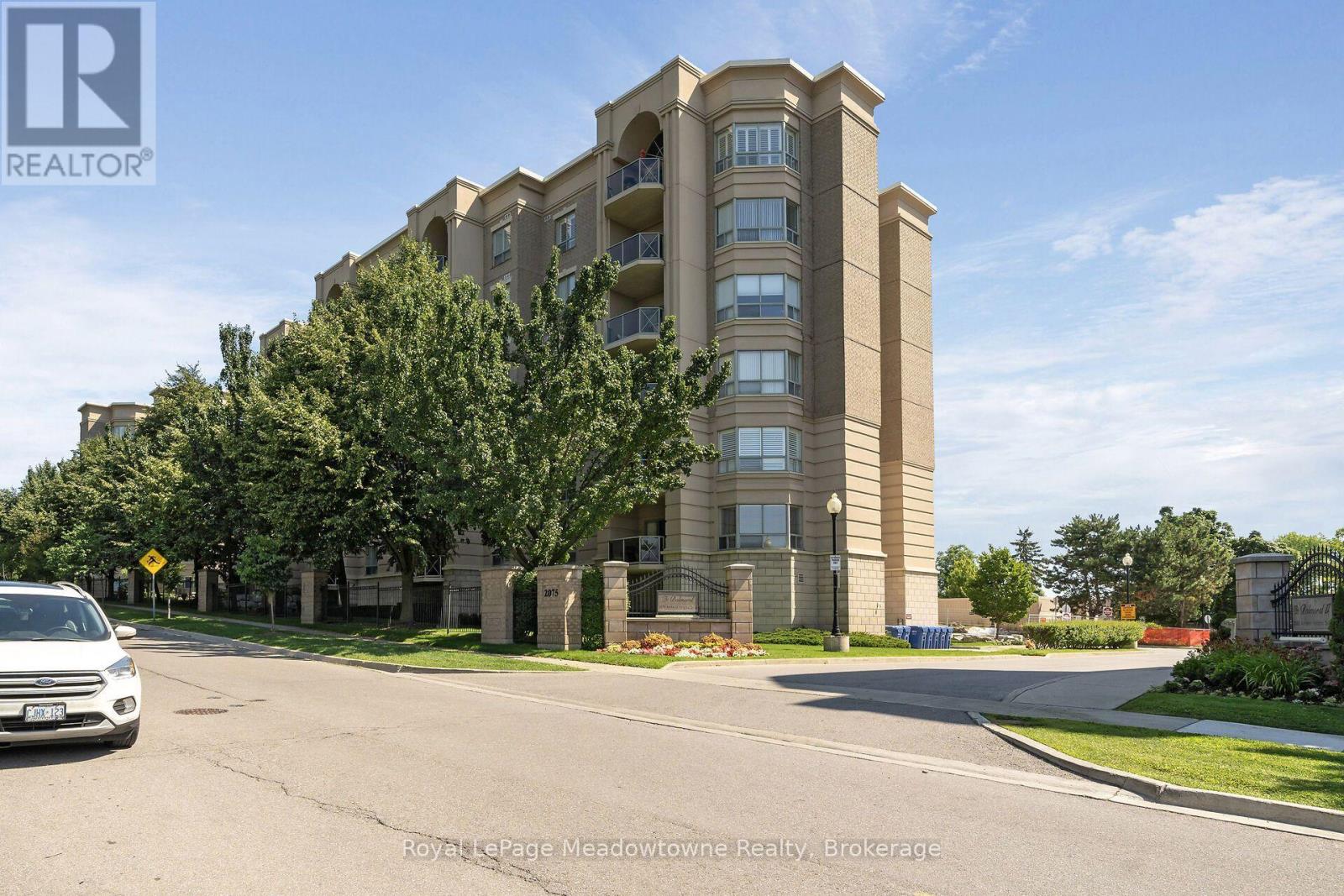 #210 2075 AMHERST HEIGHTS DRIVE - 40