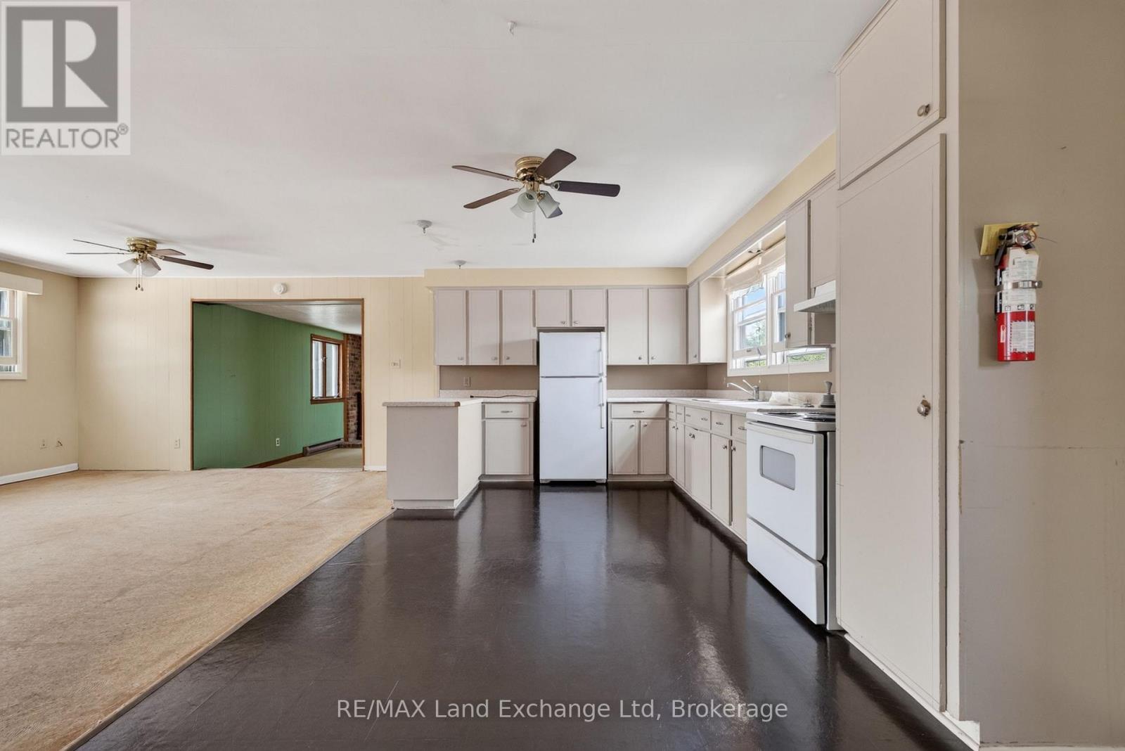 77 MONTREAL STREET - Image 33