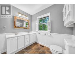 8 Mountain Basin Drive, Mcdougall, ON P2A2W9 Photo 18