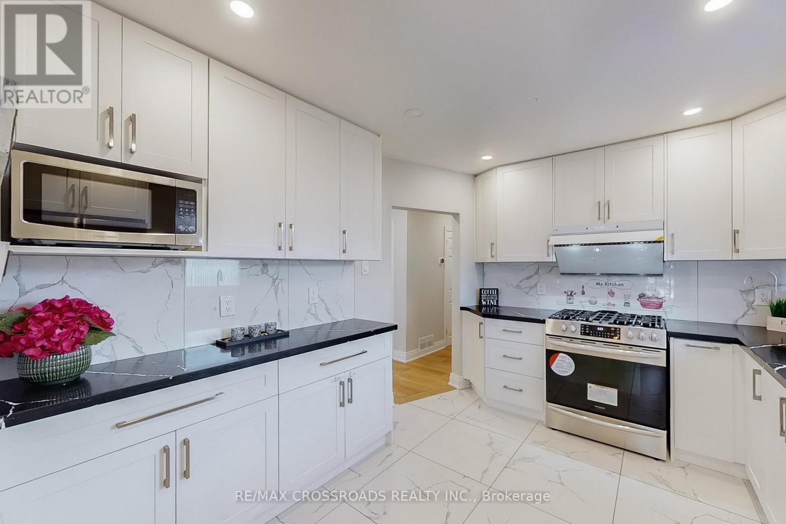 55 ELVASTON DRIVE - 9