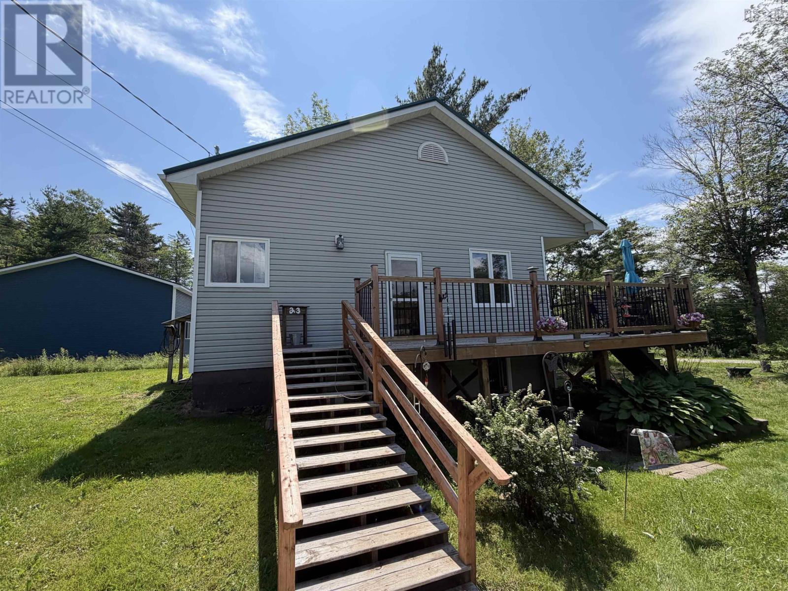 23 Elmbel Drive, Belnan — photo 3