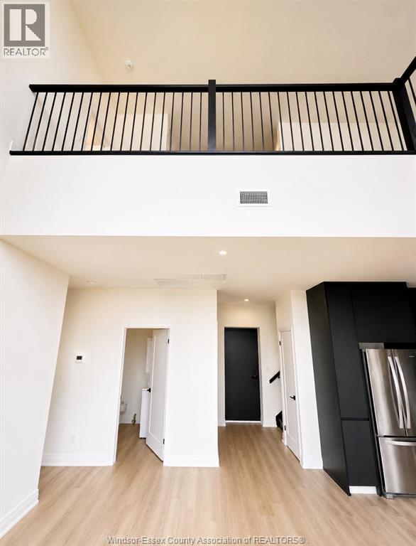 #207 4400 LAURIER PARKWAY - 11
