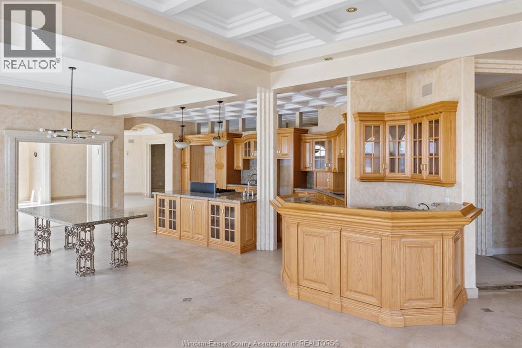 7348 HOWARD - 17