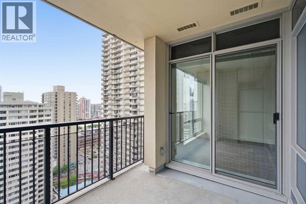 #2110 930 6 Avenue SW - 25