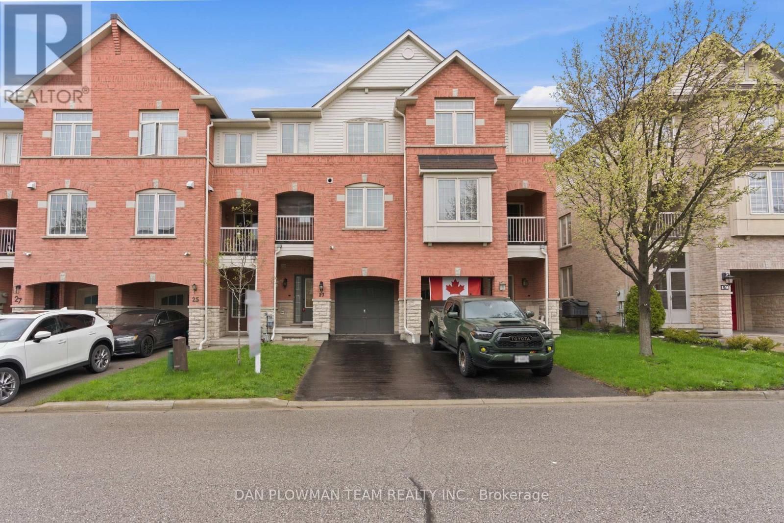 23 BLUNDEN ROAD - 29