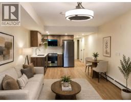 928 Commercial Drive, Vancouver, BC V5L3W7 Photo 8