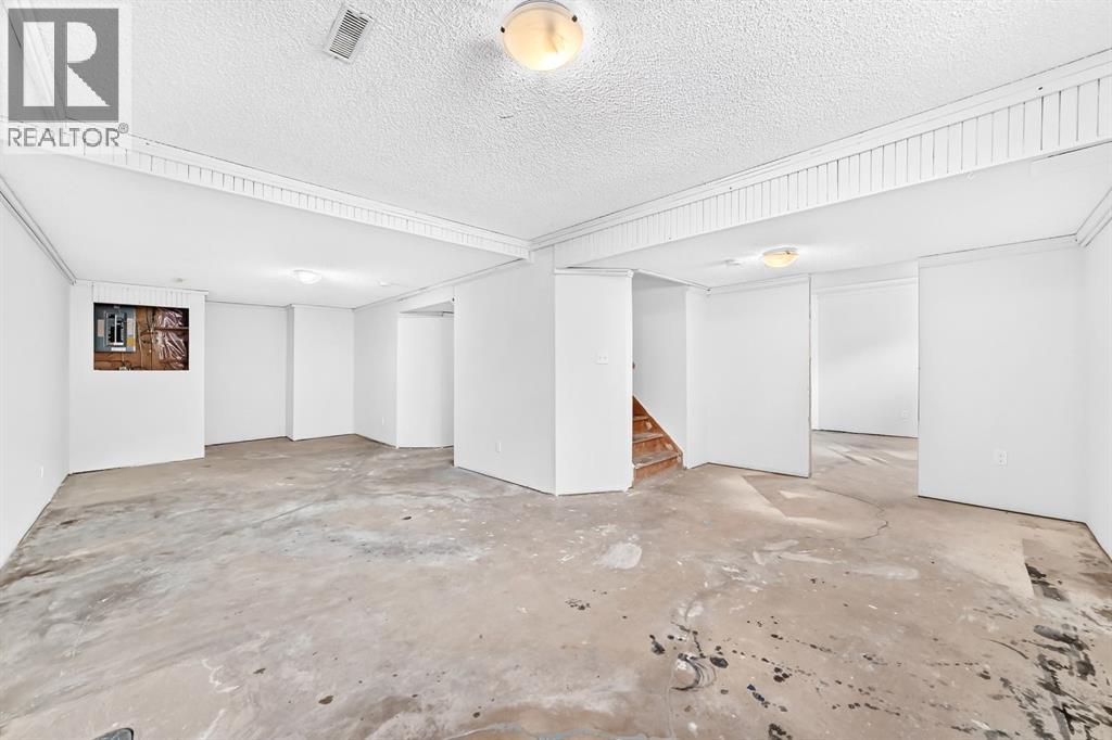 434 Millrise Drive SW - Image 29