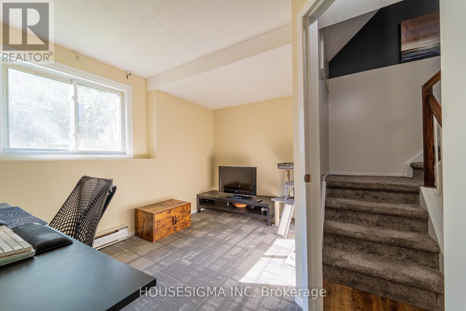 106 TANGUAY COURT - 26