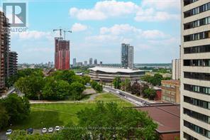 1107 - 475 Laurier Avenue W