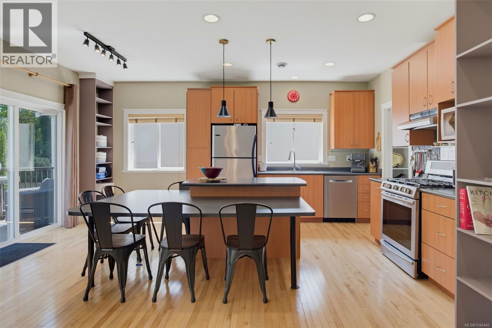  1489 Mt. Douglas Cross Road, Saanich