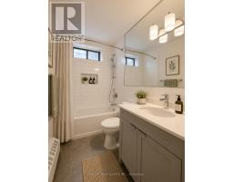 718 - 1450 Sheppard Avenue W, Toronto, ON M3M2X1 Photo 6