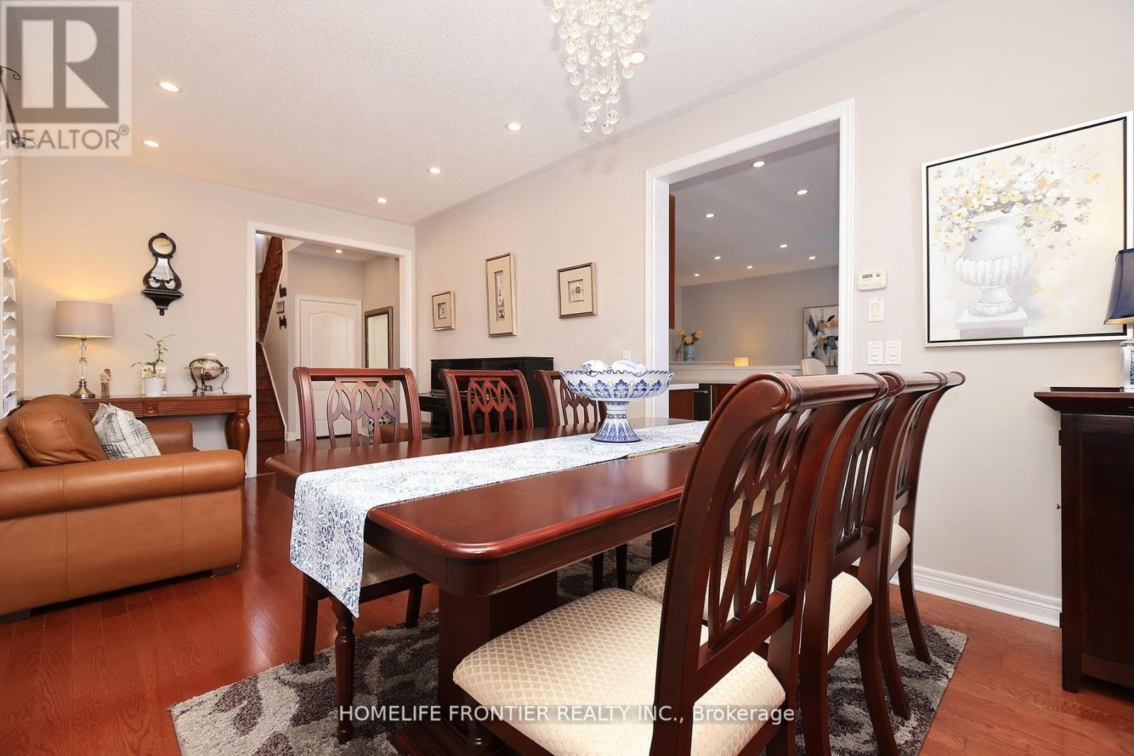 3213 ESCADA DRIVE - 7