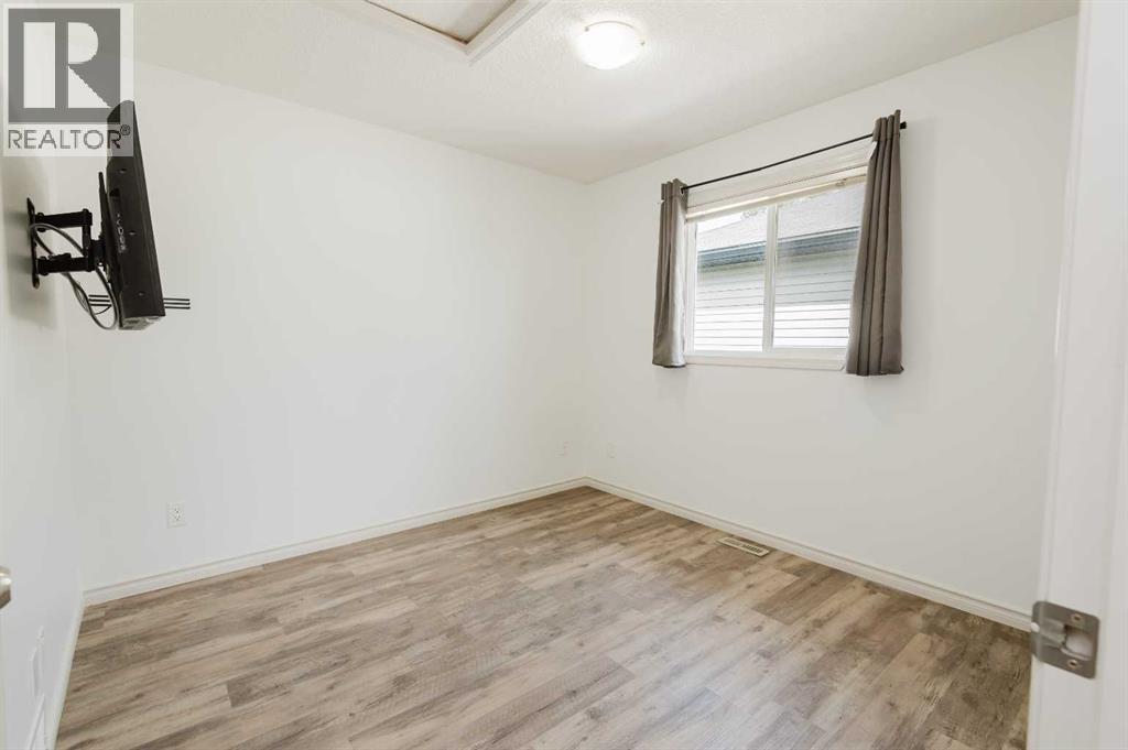 8910 Willow Drive - Image 21